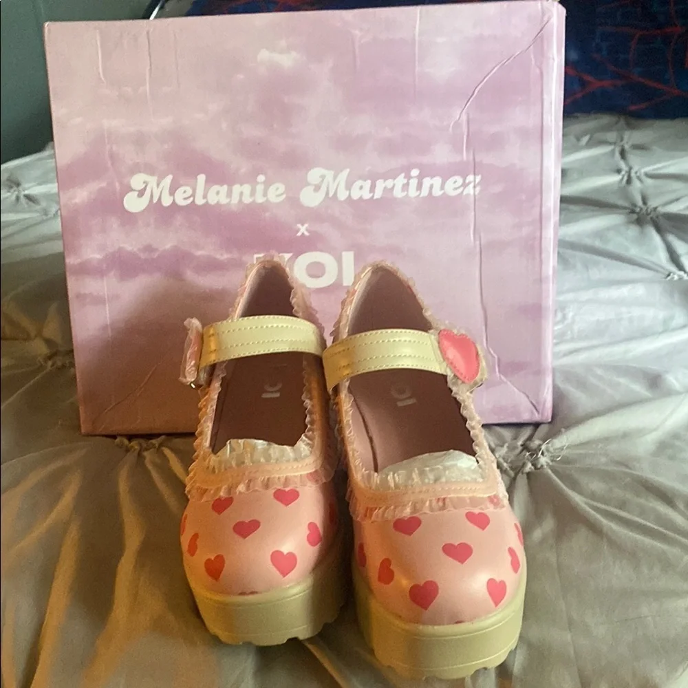 Koi Pink and Tan Platform Shoes with Heart Design